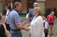 Milé poděkování - a musím říci vzájemné. Paní sbormistryni rychnovských Ptáčat Lucce Martinů za výchovu dětí a organizaci tohoto krásného festivalu a já jsem si vysloužil poděkování za stálou podporu festivalu a účast :-)